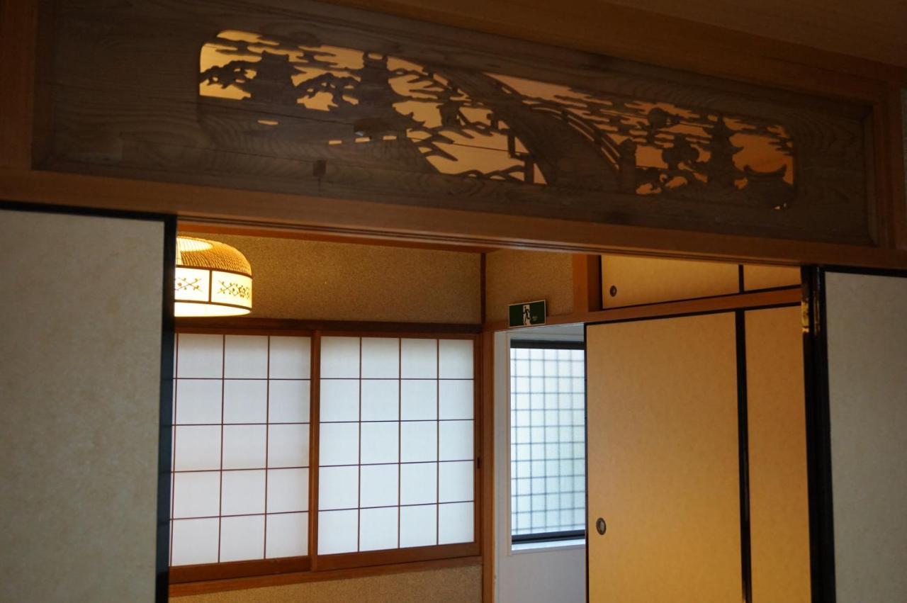 Guesthouse Ten-Roku - Female Only Osaka Esterno foto