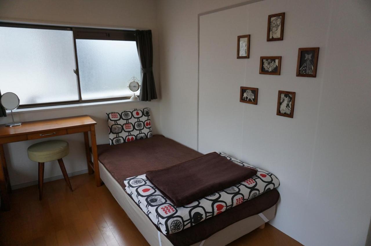 Guesthouse Ten-Roku - Female Only Osaka Esterno foto