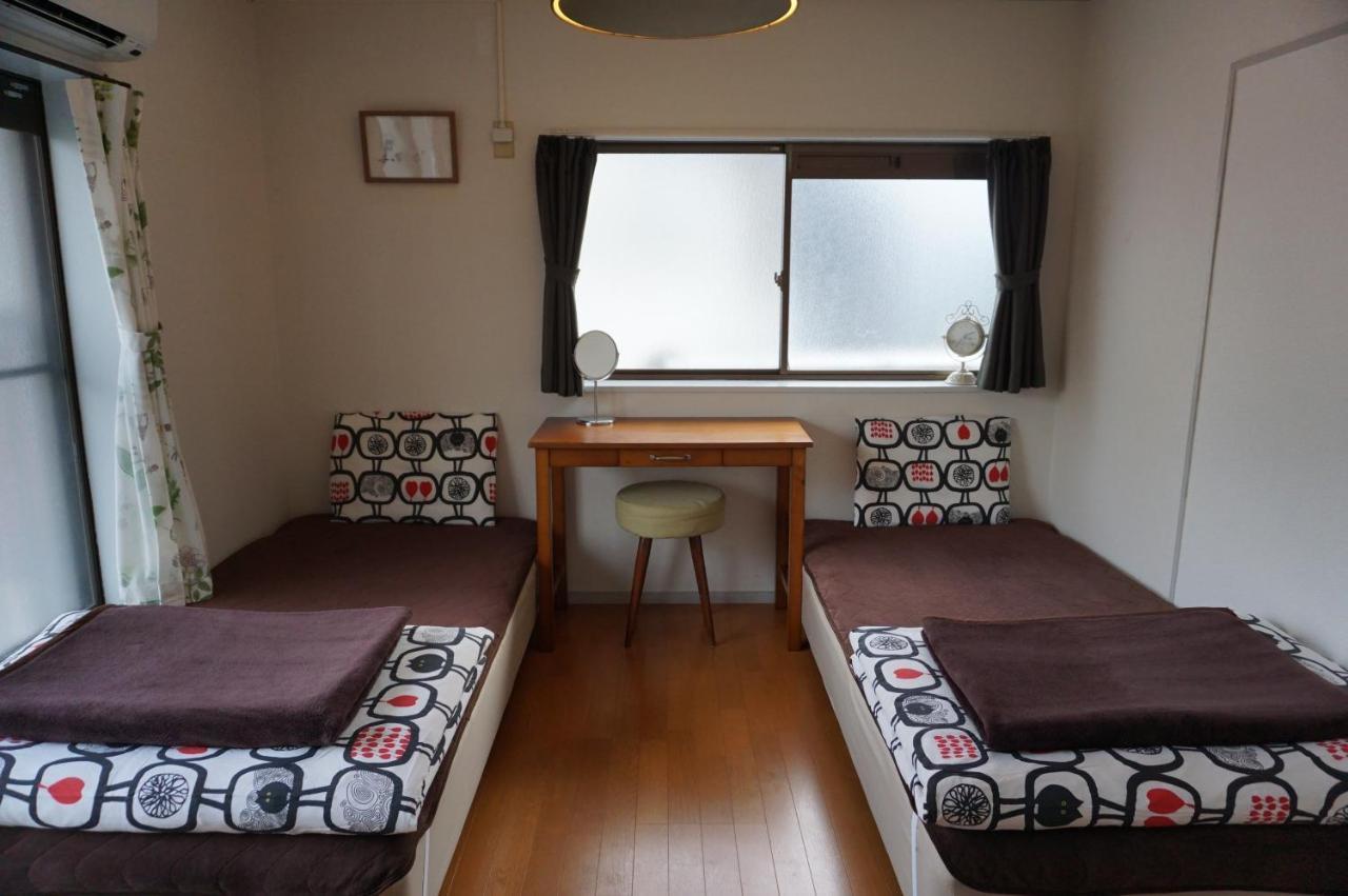 Guesthouse Ten-Roku - Female Only Osaka Esterno foto