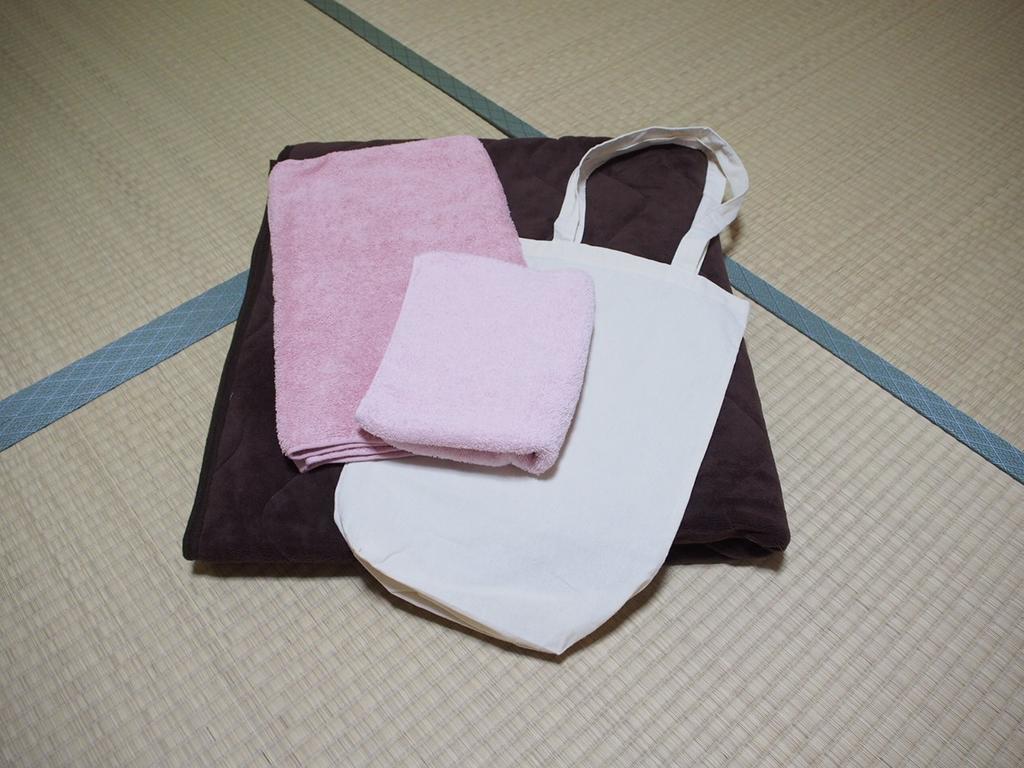 Guesthouse Ten-Roku - Female Only Osaka Esterno foto